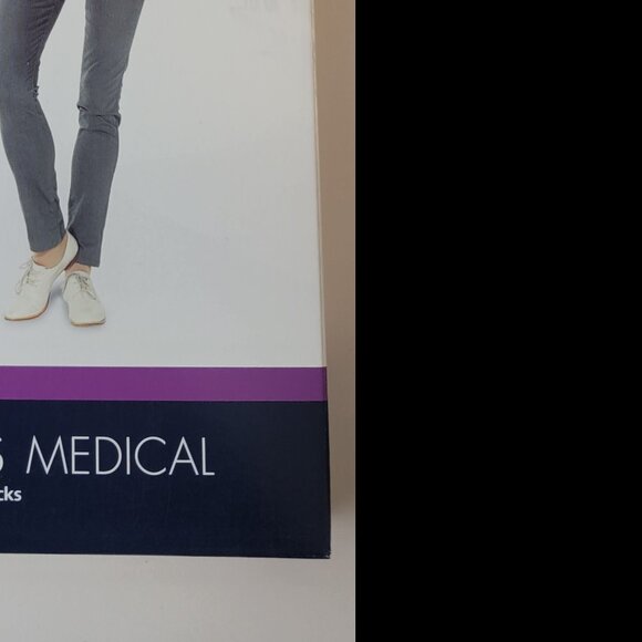 Sigvaris Medical Compression Hosiery / Knee-High / LL / Black / 863CLLW99 - Picture 2 of 5